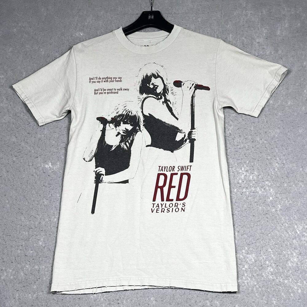 Taylor Swift Red (Taylor’s Version) Tour Graphic T-shirt Womens Small White
